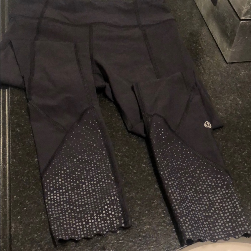 Lululemon!! - Picture 2 of 4